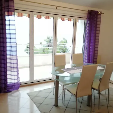 Appartement Talavuni