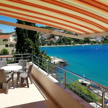 Apartman Talavuni
