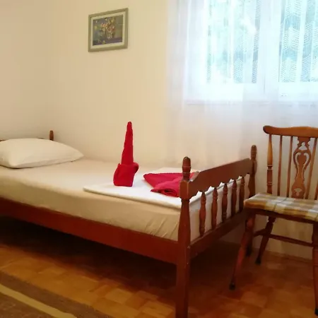 Apartment Talavuni